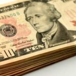 Нефтегазовые доходы потратят на покупку валюты Финансы