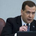 Медведев: в 2017 году более миллиона семей решили свою жилищную проблему